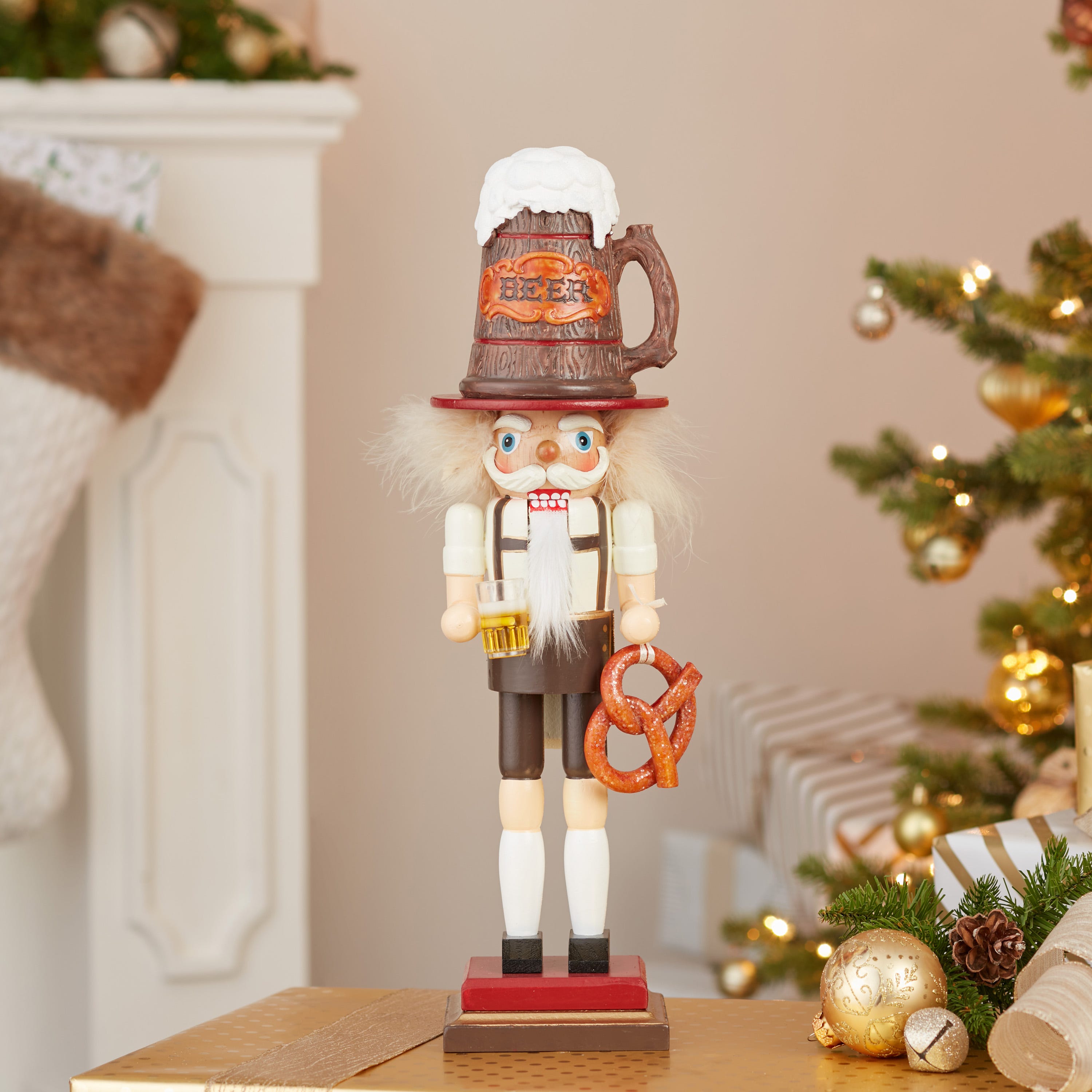 Kurt Adler 17.5-Inch Hollywood™ Beer and Pretzel Nutcracker